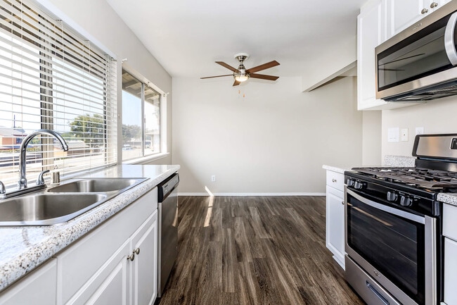 Photo - Meadowood Place Apartment Homes