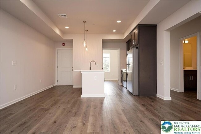 Photo - 1210 Eaton Ave Unit 305