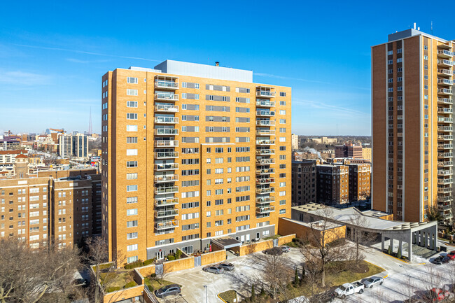 Photo - The Sulgrave Regency Apartments
