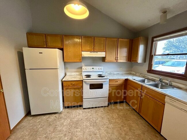 Photo - 1901 E 23rd St Unidad B - 2