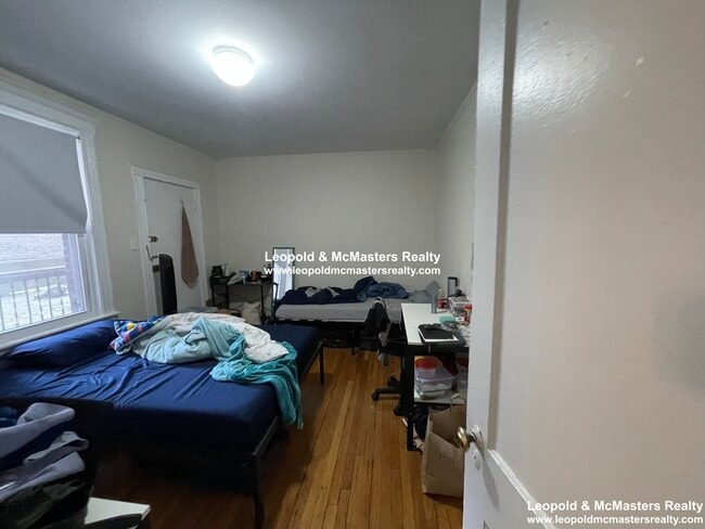 Photo - 1642 Commonwealth Ave