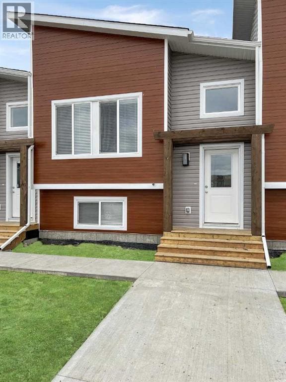 Photo - 9549-9114 114 Ave