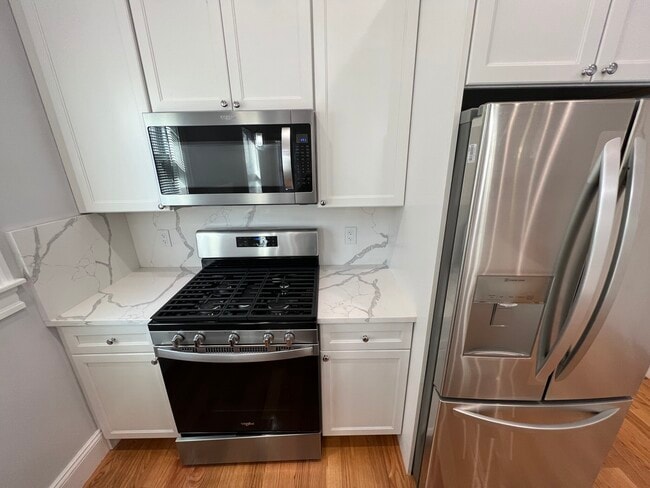 Photo - 27 Alpine St Unit 1