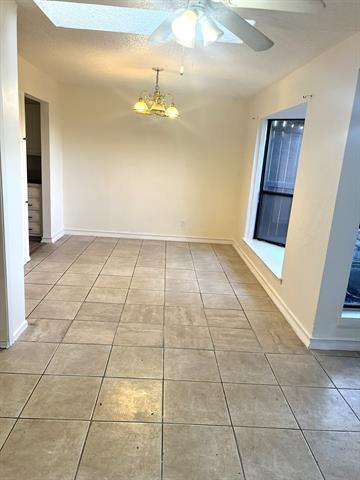 Photo - 4138 Towngate Blvd