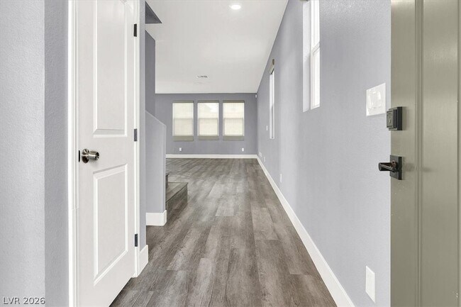 Photo - 3451 Jade Flower St