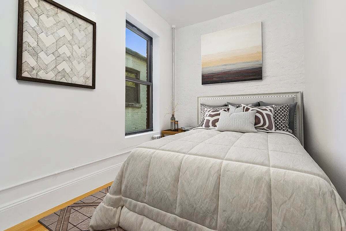 Photo - 117 Perry St Unit 8