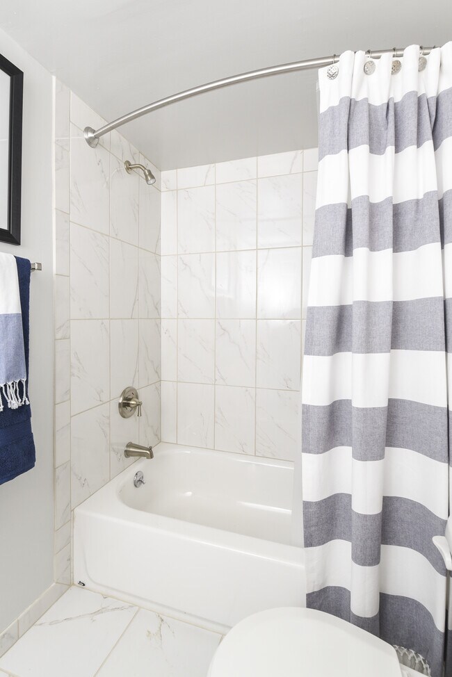 Governor Sproul Apartments Broomall, PA