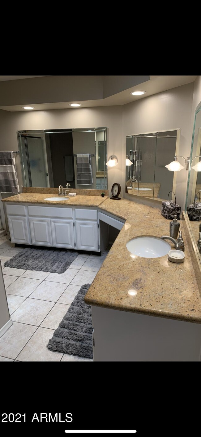 Photo - 26001 S Sherbrook Dr