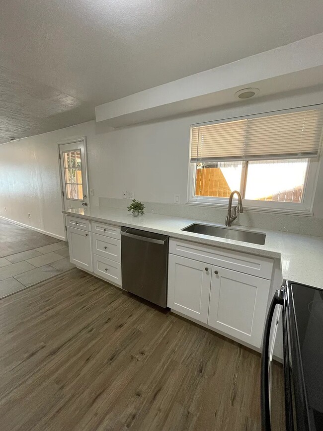 Photo - 3380 SE 1st St