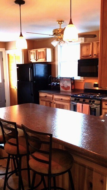 Kitchen 1 - 58 Maple St Unit 58 Maple St.