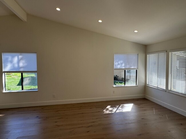 Photo - Updated Brentwood model in Leisure Village