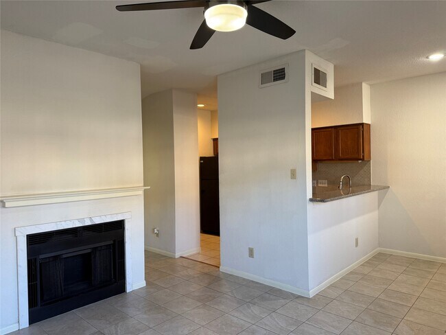 Photo - 2121 El Paseo St Unit 1305
