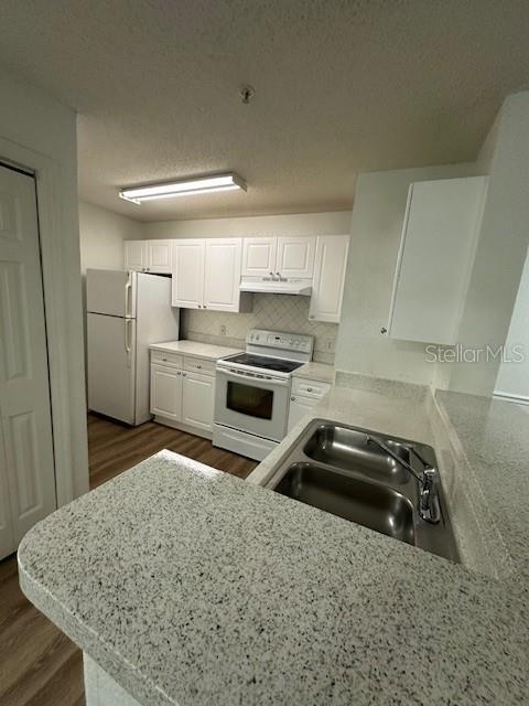 Photo - 18001 Richmond Pl Dr Unit 134