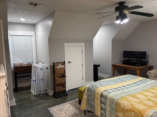 Photo - 727 Holt Rd Unit 3 - Upstairs West Bedroom
