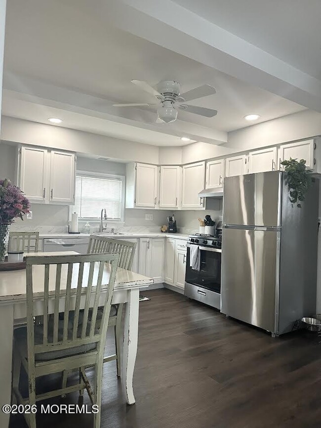 Photo - 531 Morningside Ave