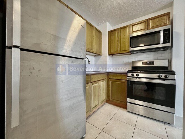 Photo - 3333 Broadway Unit D6G