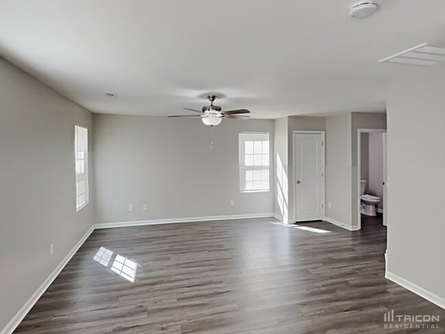 Photo - 1934 Chapel Brook Way