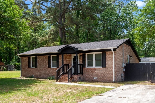 Photo - 550 St David St