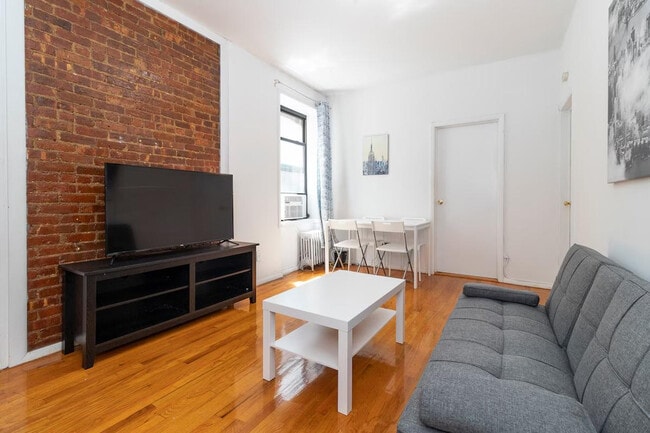 Building Photo - 334 E 94th St Unit ID1032043P Rental