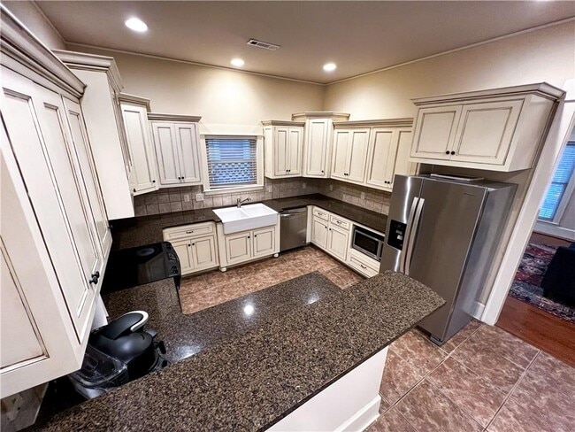 Photo - 3710 W Cherokee Rd