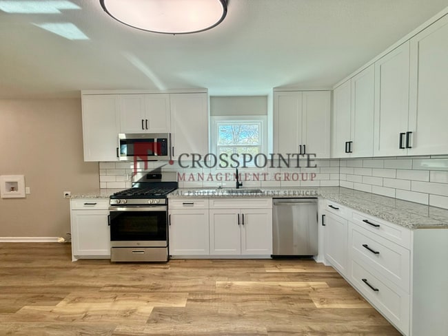 Photo - 303 N Virginia Ave