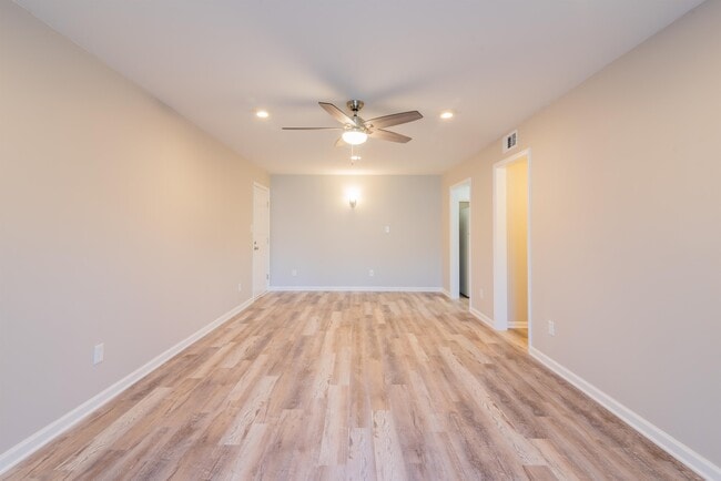 Photo - 116 Briarcliff Dr