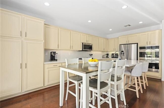 Photo - 14450 Laurel Ln