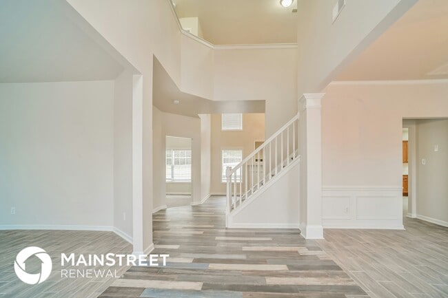 Photo - 1344 Pondhaven Dr