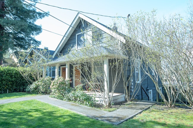 Photo - 12 Etruria St