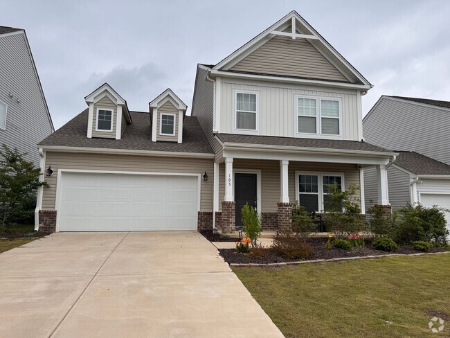 Building Photo - 4BR 2.5Bath Beauty in High Point Rental