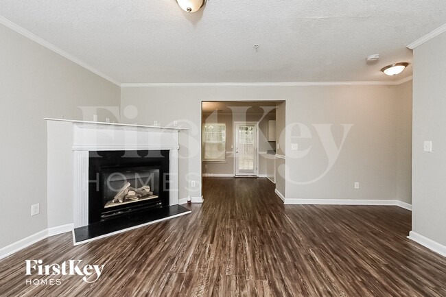 Photo - 136 Watercress Ct