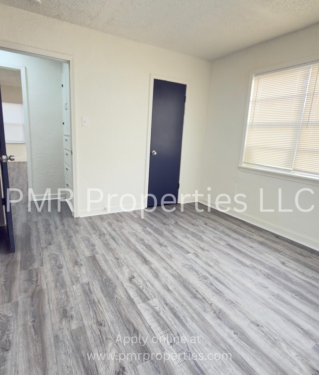 Photo - 2 Bedroom/ 1 Bathroom House