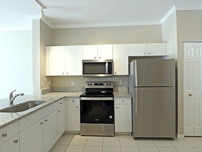Photo - Forest Lake Townhomes 3647-107 Unit 3647 Pine Oak Circle, 107
