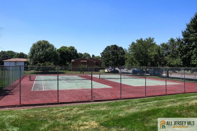 Photo - 1310 Bradley Ct