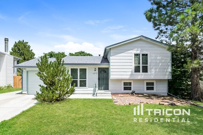 Photo - 1672 S Salida Way House