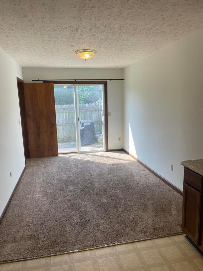 Photo - 3287 Willington Dr