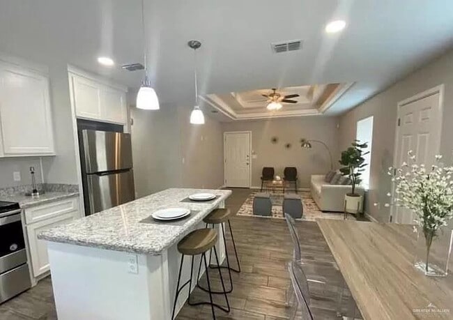 Photo - 11 Golden Nugget Unidad 1