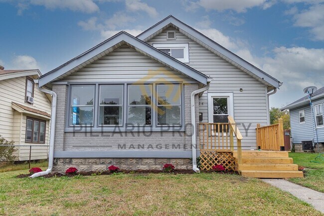 Beautiful 4 Bedroom 1.5 bathroom available... - Beautiful 4 Bedroom 1.5 bathroom available... House