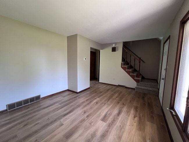 Photo - Updated Two Bedroom Duplex in Jenison!
