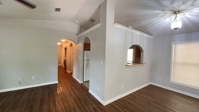 Photo - Spacious 3 Bedroom 2 Bath!