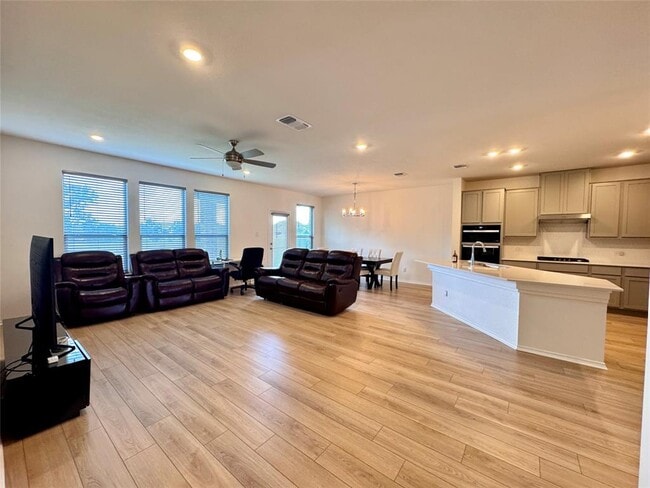 Photo - 1709 River Plateau Dr