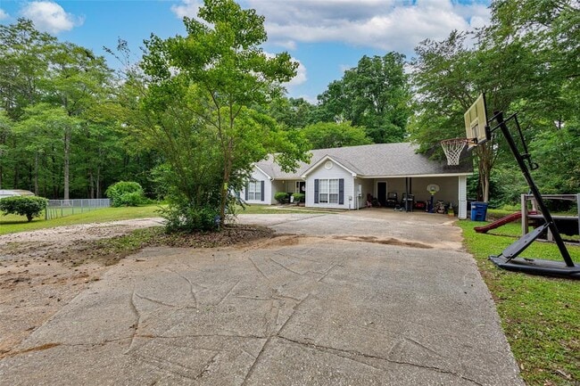 Photo - 105 Foxwood Ct