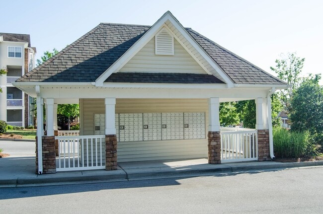 Lullwater at Saluda Pointe