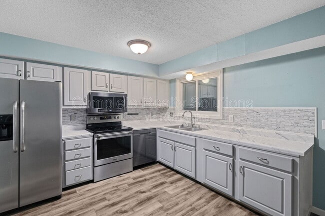 Photo - 26 Timberbrook Dr