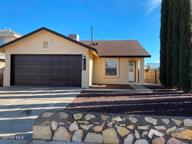 Photo - 2914 Royal Knoll Dr