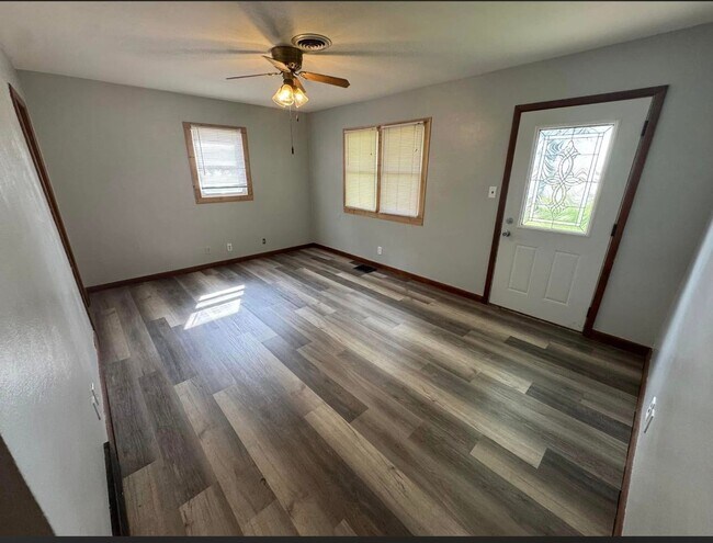 Photo - 22792 Kansas Ave