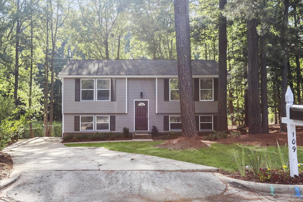 Photo - 109 Castle Bay Ct