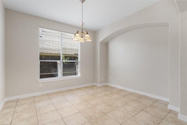 Photo - 19604 Moorlynch Ave