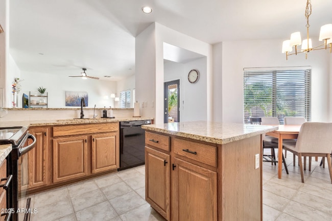 1231 E Canyon Trail
