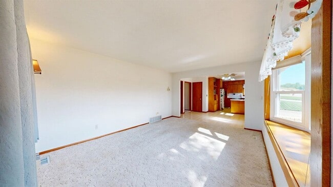 Photo - 9 27th St NW